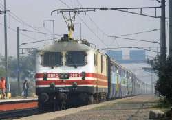 fire in vaishali express nobody hurt