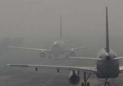 fog disrupts over 120 flights at delhi airport 18 diverted