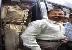 gujarat govt rejects vanzara s resignation