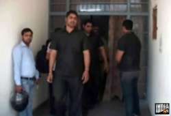 gurgaon hospital owner s bouncers bash up traffic inspector