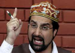 hardline separatists must change outlook mirwaiz