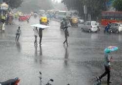 heavy torrential rains throw life off gear in kolkata