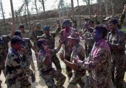 holi celebrated in kashmir valley