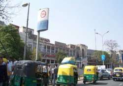 india gate raisina hill become huge fortresses chaos on metro and delhi roads