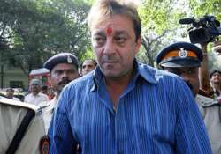 i am shattered in emotional distress will respect judiciary even with tears in my eyes sanjay dutt