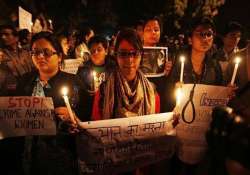 delhi govt to withdraw circular on two finger test on rape victims