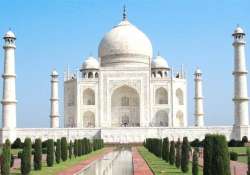 ahead of obama visit us security team visits agra