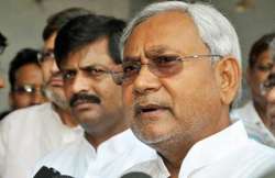 bihar govt to give rs 1 lakh to collapse victims families