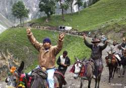 fresh batch of 1 720 pilgrims leave for amarnath