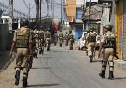 three policemen shot dead in militant attack in j k s shopian