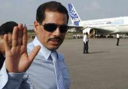 govt withdraws no frisking privileges to robert vadra