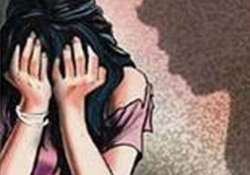 pizza delivery boy arrested for molesting minor girl