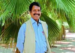 kcr hires vaastu expert at rs 75 000 a month to rebuild telangana