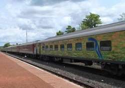 10 coaches of duronto derailed in goa