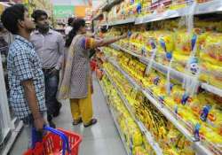 fssai cracks whip orders recall of all maggi noodle variants