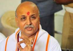 organisers prohibited from transmitting togadia s speech in bengaluru