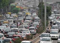 no plan to ban diesel cars in delhi government