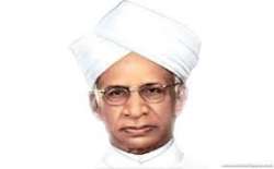 pm pays tributes to radhakrishnan on teachers day