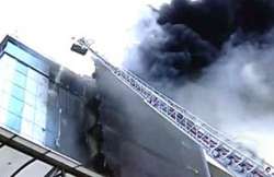 fire in mumbai high rise 10 rescued