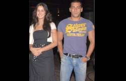 salman katrina bouncers discomfort to female reporters