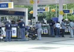 petrol pumps closed in haryana after dealers indefinite strike