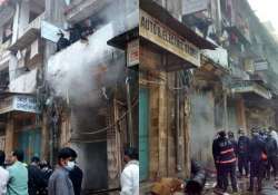 fire guts portion of building in kalbadevi mumbai