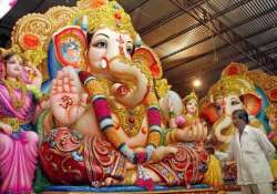 ganeshotsav has budget of 20k crores