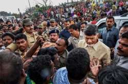 cyclone hudhud losses could go up to rs 70 000 cr says naidu