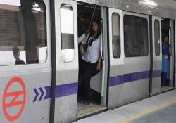 delhi metro to start early for yoga day