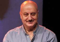 award wapsi season suddenly halted after bihar elections anupam kher