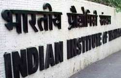 iits want full time foreign teachers