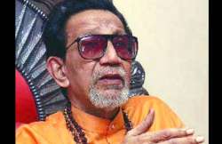 bal thackeray opposes women s reservation bill