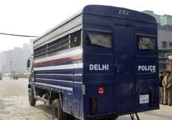 let operative arrested by delhi police