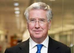 british defence secretary michael fallon to visit delhi on october 30