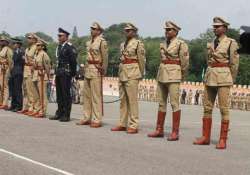 over 900 posts of ips officers lying vacant in country