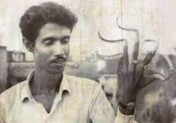 120 inch long nails leave man s hand paralysed