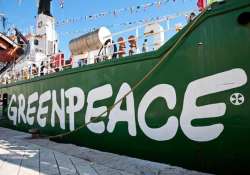 government accuses greenpeace of forum shopping hc favours ngo