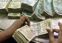 budget 2015 govt might limit cash in hand to rs 10 lakh to check blackmoney