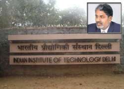 iit delhi director steps down under government s pressure