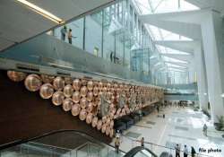 delhi airport bags golden peacock national quality award