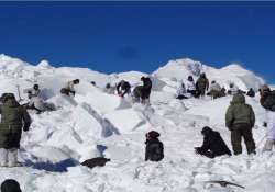 siachen 150 soldiers two canines and a mighty rescue operation