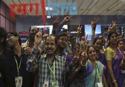 india s mars orbiter team wins us award