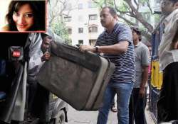 sheena murder police seize suitcase re create crime scene