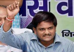 kill cops but don t commit suicide hardik tells patel youth