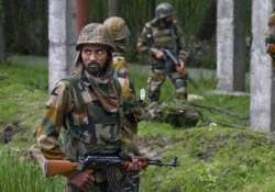 militants shot dead retired police officer in kashmir