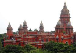 madras hc comes to the rescue of sub inspector aspirants