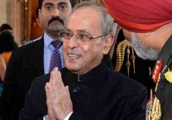 president greets people on diwali eve calls for pollution free celebrations