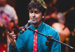 sonu nigam banned by a tv channel for supporting kumar vishwas