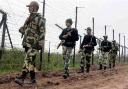 bsf foils infiltration bid kills one suspect two flee back to pakistan