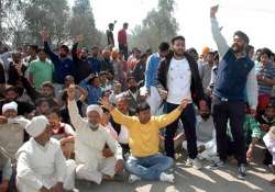 jat row govt sets up committee to look into reservation demand